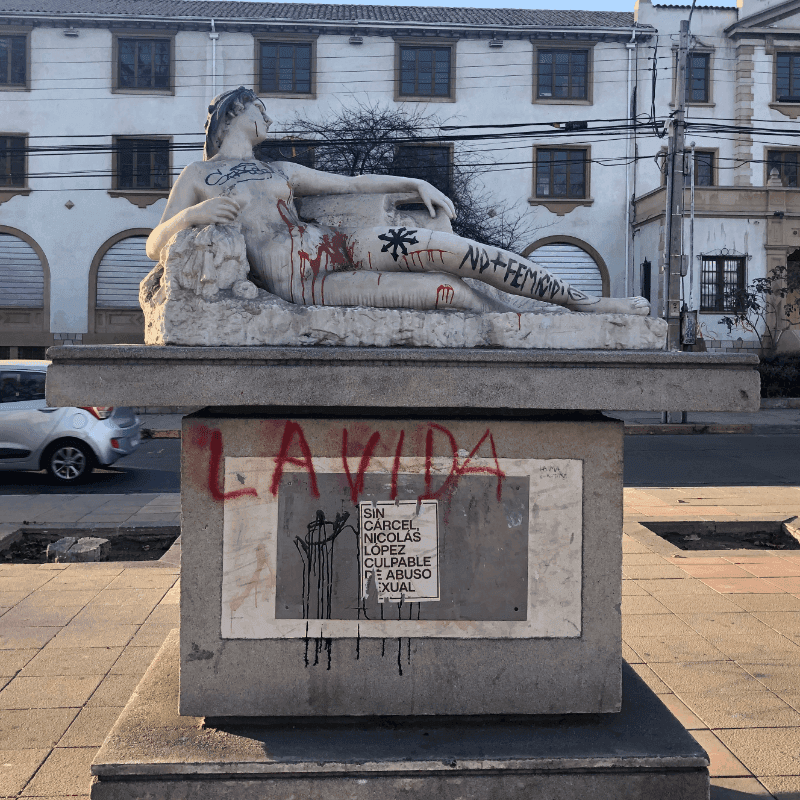 General view of the Spring sculpture by Virginio Arias