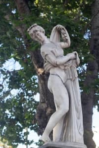 Photograph of the Venus Callipygia sculpture 04-05-2025